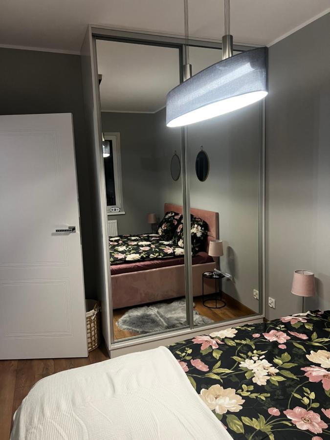 Sadowa 87 Garaz Gratis ! Apartment
